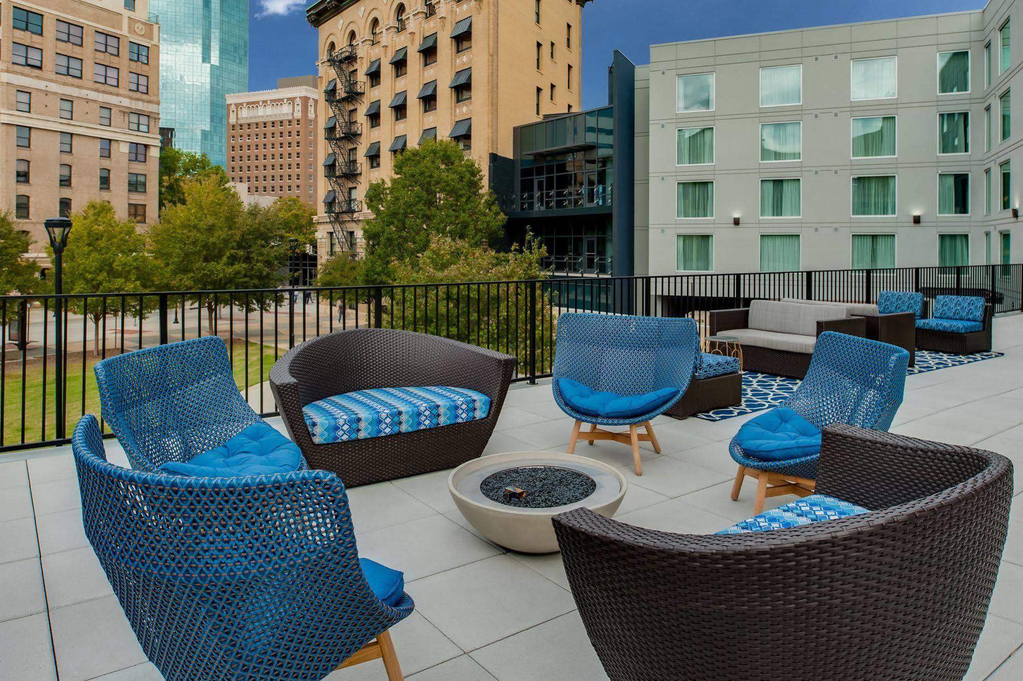 Fairfield Inn & Suites Fort Worth Downtown/Convention Center Екстериор снимка