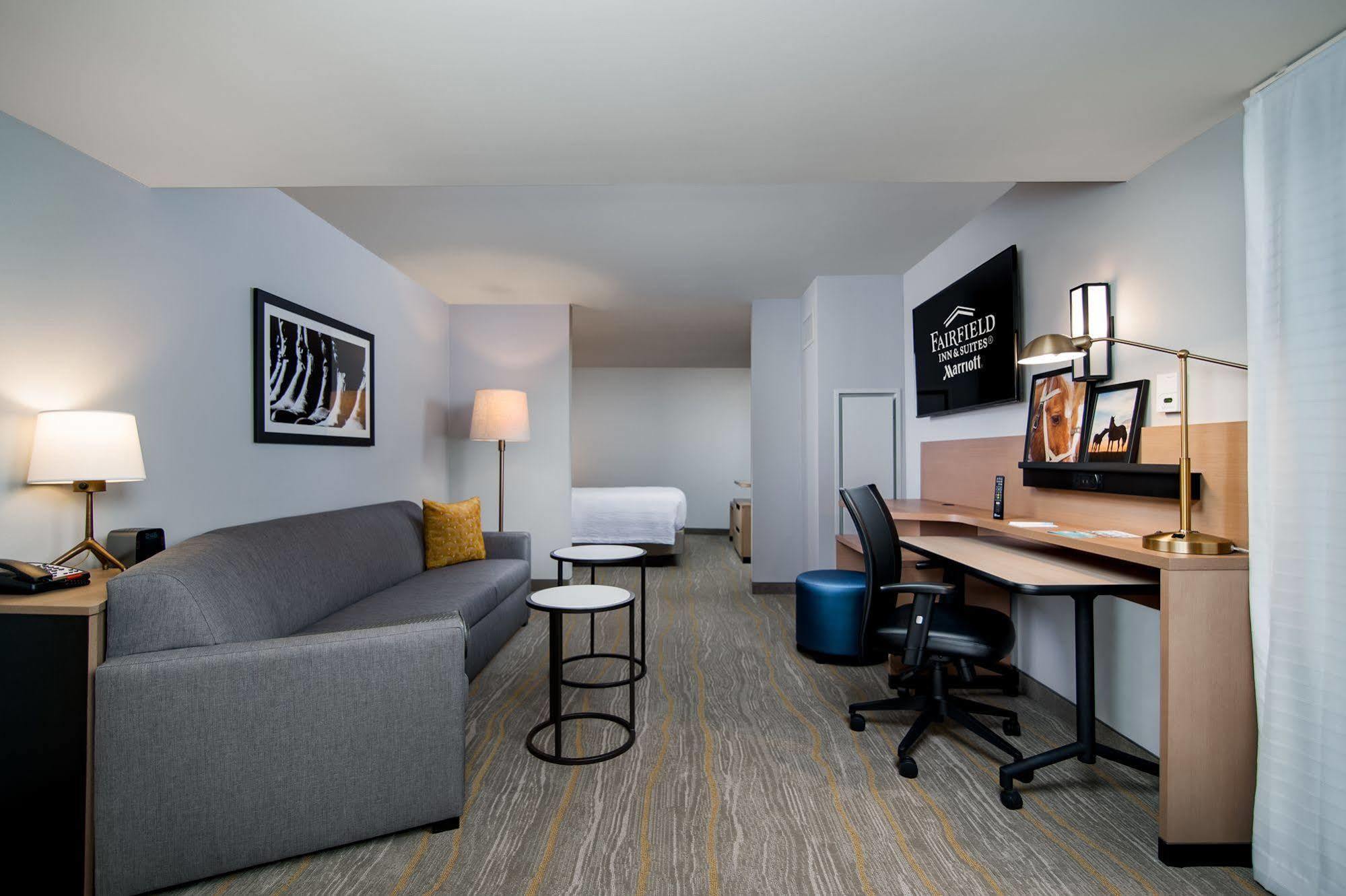 Fairfield Inn & Suites Fort Worth Downtown/Convention Center Екстериор снимка