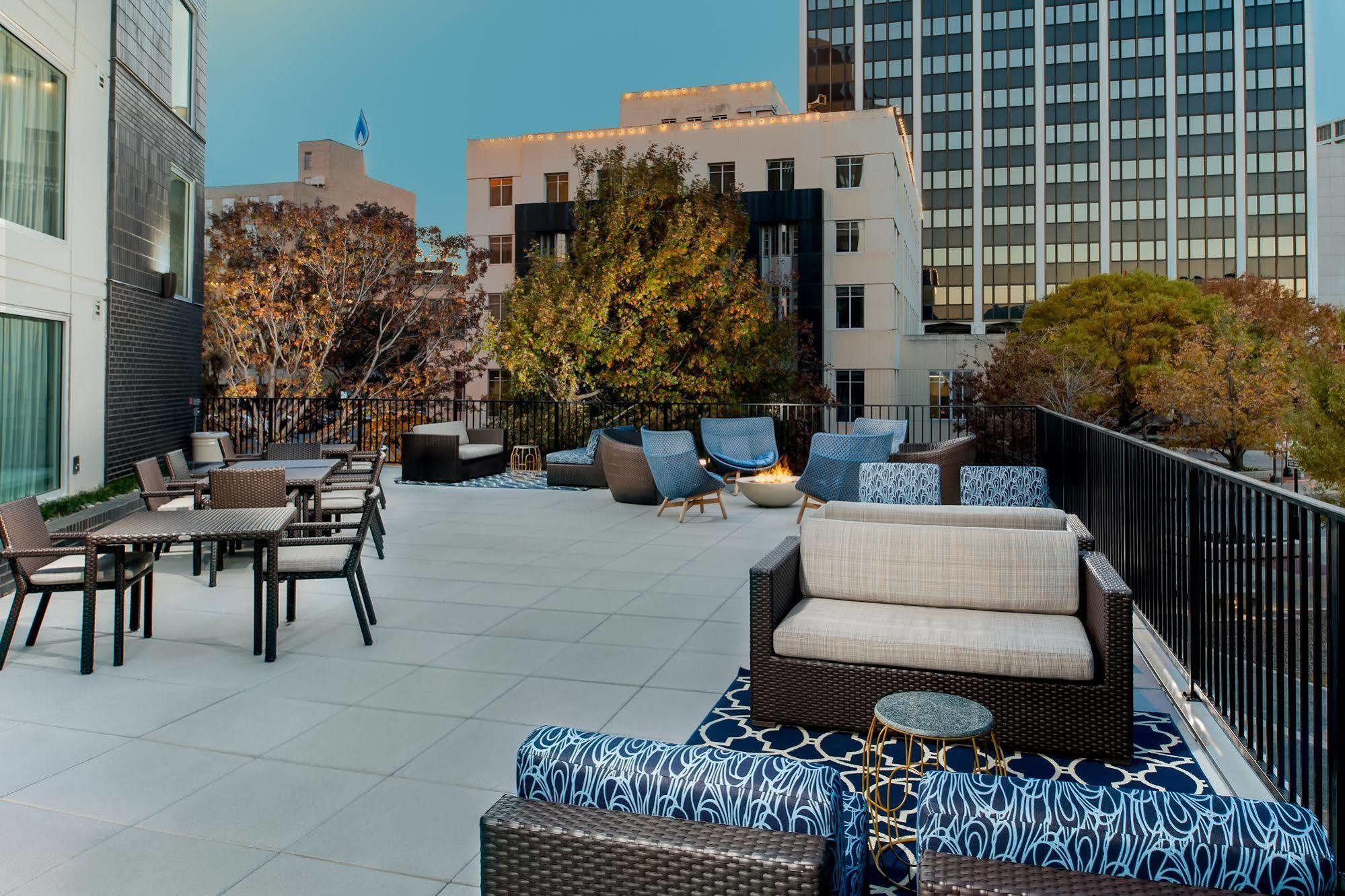 Fairfield Inn & Suites Fort Worth Downtown/Convention Center Екстериор снимка